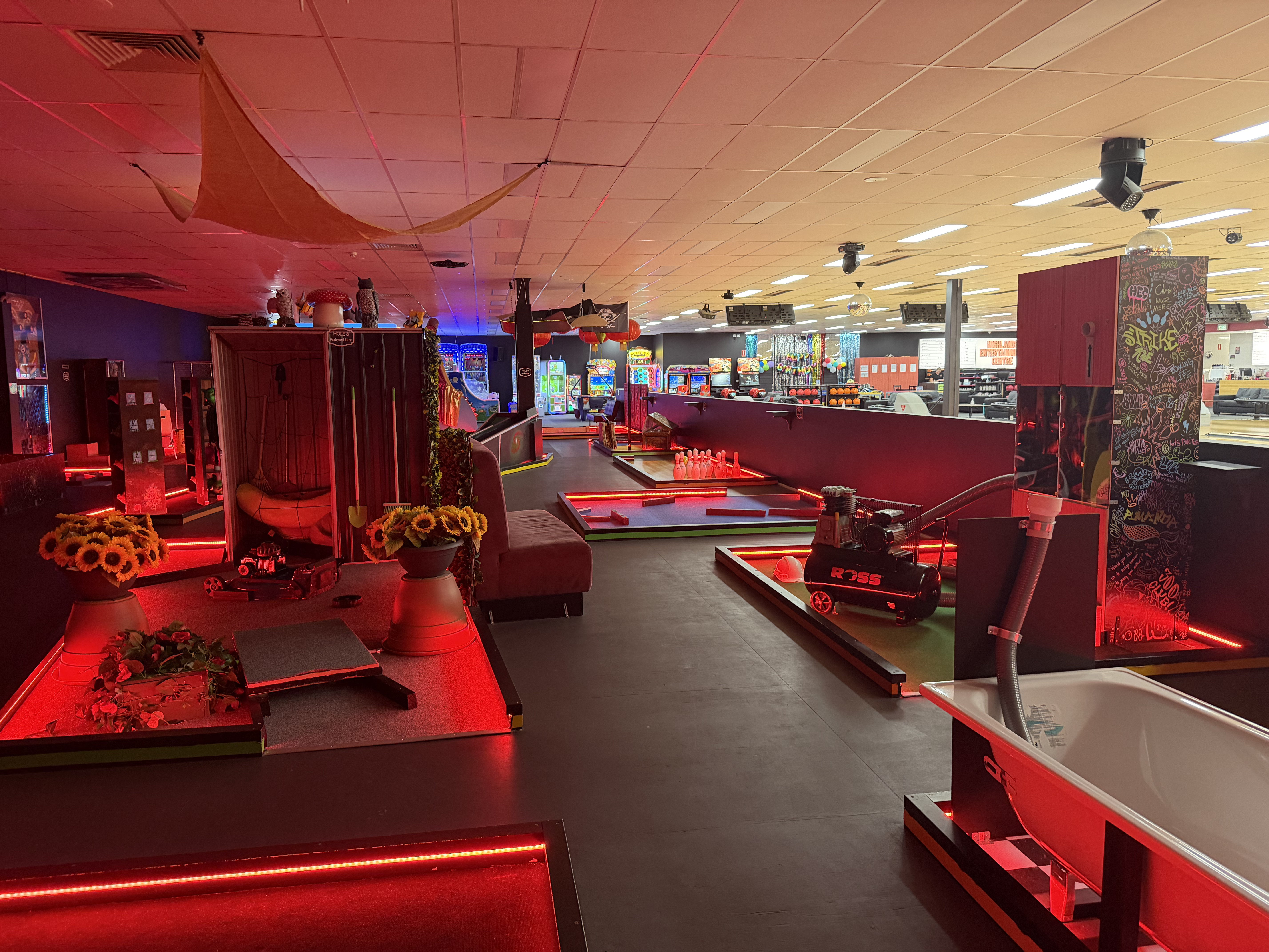Mini golf course at Highlands Entertainment Centre